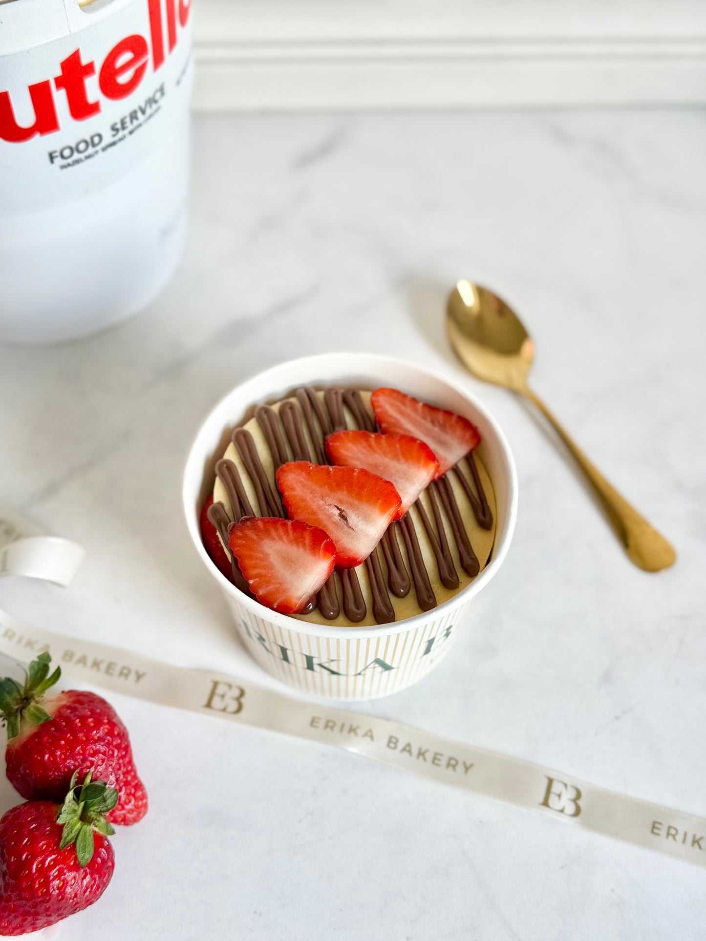 Alfajor Nutella con Fresas Cuchareable
